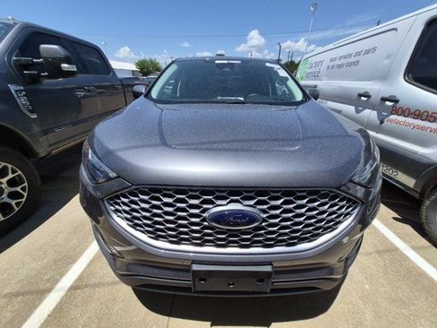 Used 2024 Ford Edge SEL AWD/4WD image 2