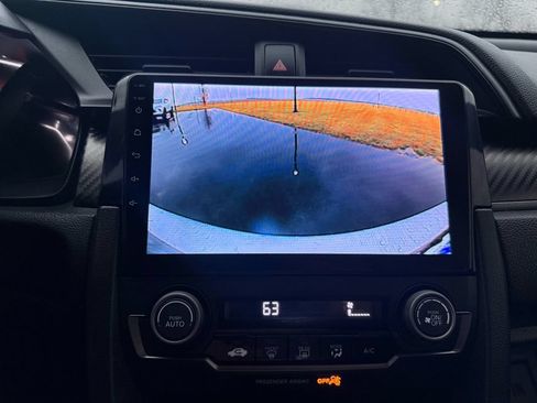 Used 2018 Honda Civic Sport image 20