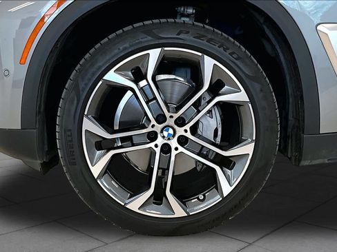 Used 2024 BMW X5 sDrive40i w/ Premium Package RWD image 10