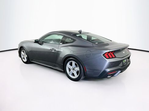 Used 2026 Ford Mustang Premium RWD image 5