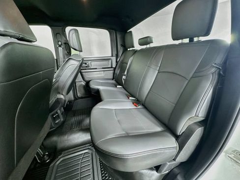 Used 2024 RAM 3500 Tradesman w/ Chrome Appearance Group AWD/4WD image 26
