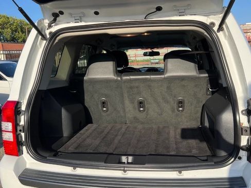 Used 2016 Jeep Patriot Sport w/ Power Value Group FWD image 24