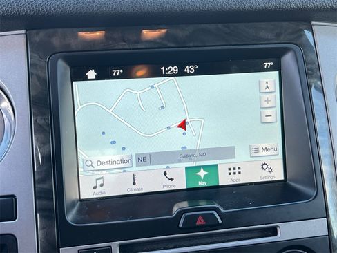 Used 2017 Ford Expedition Limited image 25