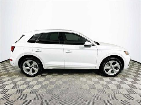Certified 2025 Audi Q5 2.0T Premium Plus w/ Premium Plus Package image 8