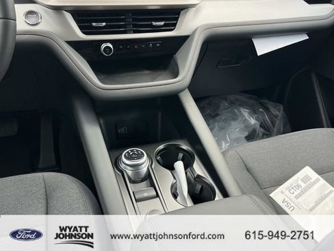 New 2026 Ford Explorer Active image 17