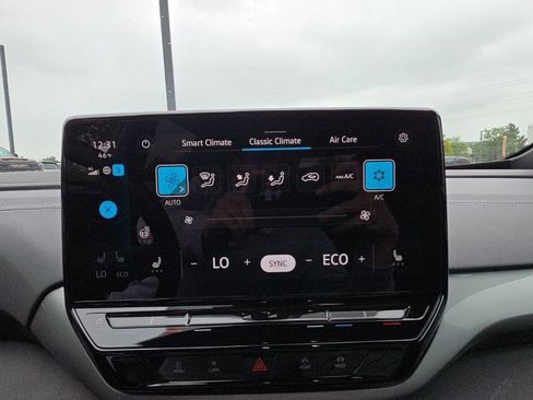 Certified 2023 Volkswagen ID.4 Pro S AWD/4WD image 19