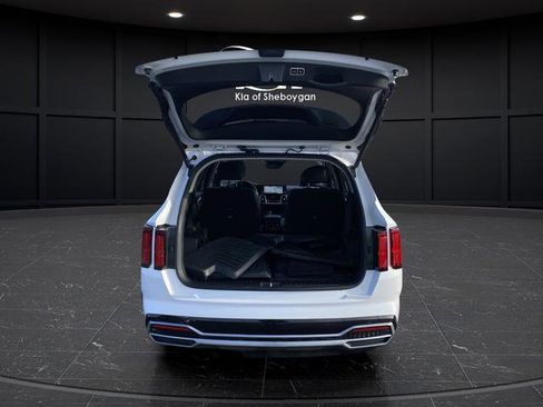 Certified 2022 Kia Sorento SX image 15