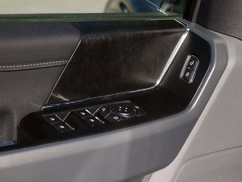 Used 2022 Ford F150 XLT w/ Equipment Group 302A High image 13