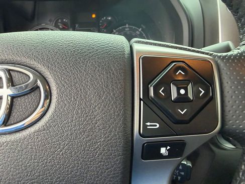 Used 2024 Toyota 4Runner SR5 Premium w/ Moonroof Package AWD/4WD image 19
