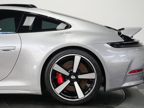 Used 2025 Porsche 911 Carrera S image 48