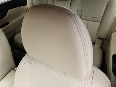 Used 2015 Nissan Rogue SL w/ SL Premium Package AWD/4WD image 11