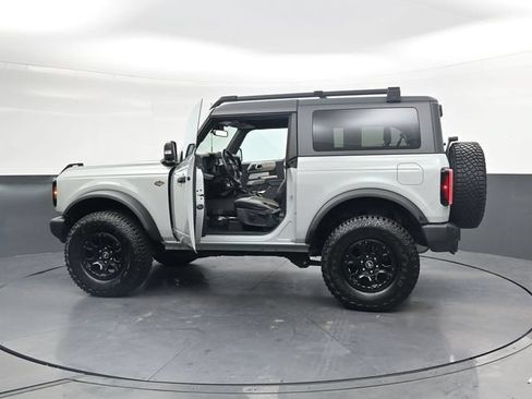 Used 2023 Ford Bronco Wildtrak AWD/4WD image 39