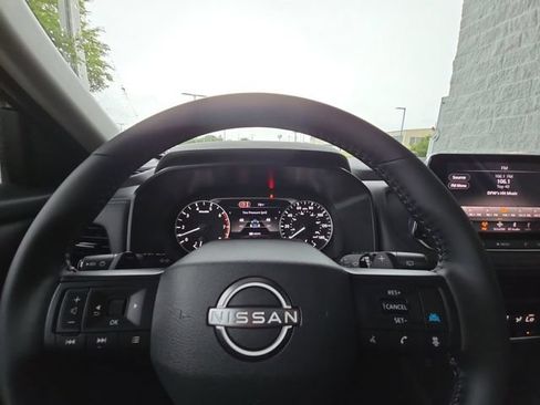 New 2026 Nissan Rogue SV AWD/4WD image 25