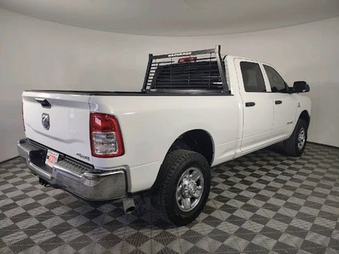 Used 2022 RAM 2500 Tradesman w/ Chrome Appearance Group AWD/4WD image 8