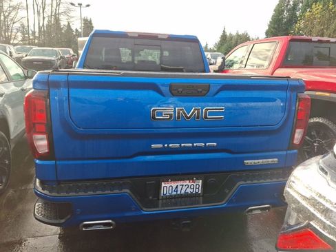 Certified 2022 GMC Sierra 1500 Elevation w/ Elevation Premium Package image 8