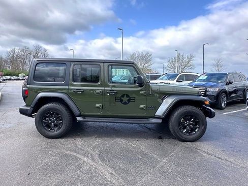 Used 2021 Jeep Wrangler Unlimited Sport image 9