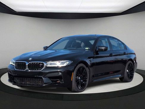 Used 2023 BMW M5 w/ Executive Package image 4