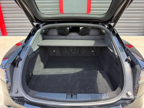 Used 2022 Tesla Model S AWD/4WD image 18