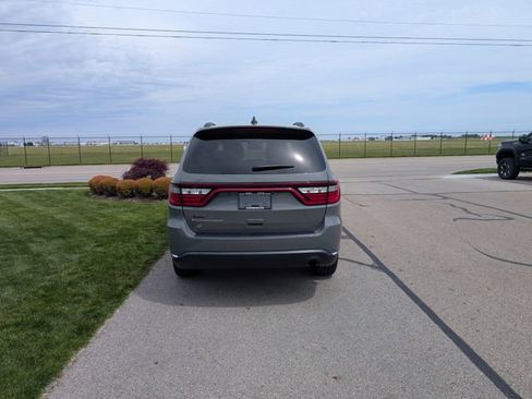 Used 2022 Dodge Durango SXT AWD/4WD image 8