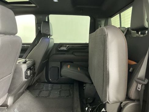 Used 2025 GMC Sierra 3500 AT4 w/ AT4 Premium Plus Package AWD/4WD image 32