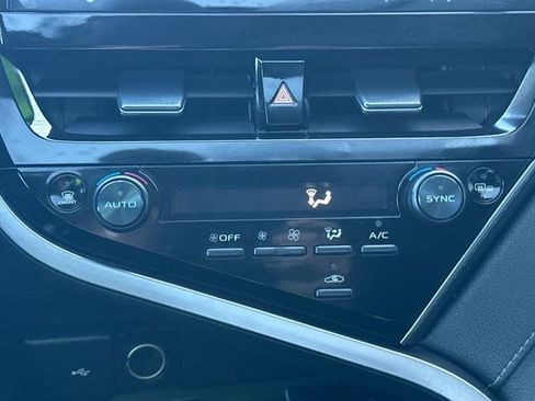 Certified 2023 Toyota Camry SE image 24