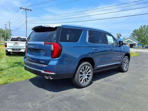Used 2025 GMC Yukon Denali w/ Denali Reserve Package image 5