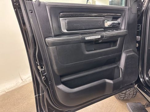 Used 2017 RAM 3500 Laramie Longhorn AWD/4WD image 32