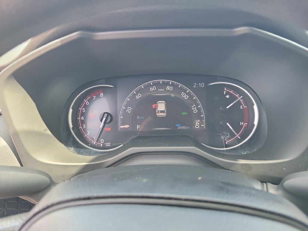 Used 2024 Toyota RAV4 LE AWD/4WD image 21