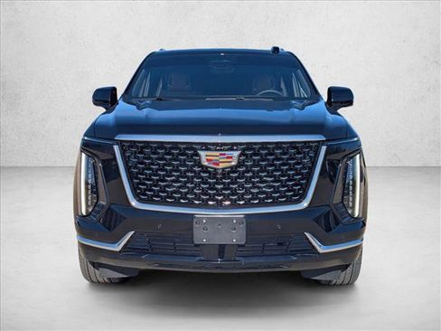 Used 2025 Cadillac Escalade ESV Premium Luxury w/ Touring Package image 2