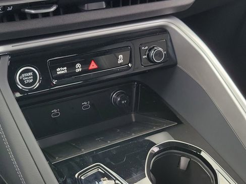 New 2026 Audi Q5 Premium AWD/4WD image 14