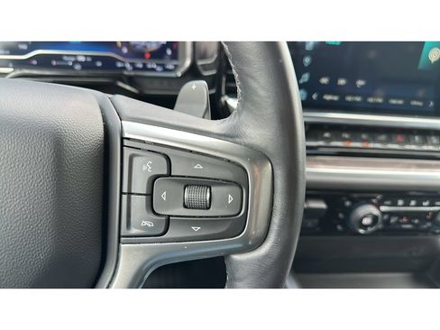 Used 2022 Chevrolet Silverado 1500 LTZ AWD/4WD image 23