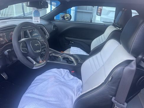 Used 2022 Dodge Challenger SRT Hellcat image 16