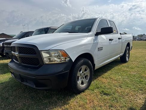 Used 2018 RAM 1500 Tradesman RWD image 1