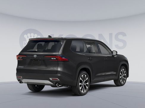 New 2026 Toyota Grand Highlander Limited AWD/4WD image 2
