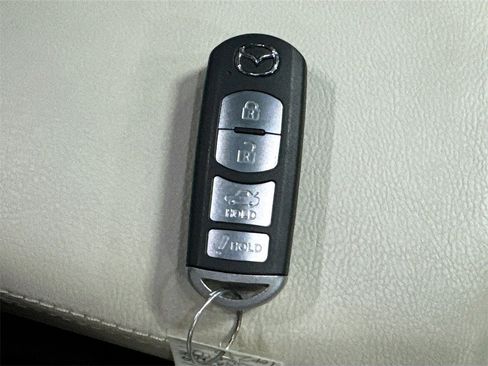 Used 2016 MAZDA MAZDA6 Grand Touring w/ GT Technology Package image 34