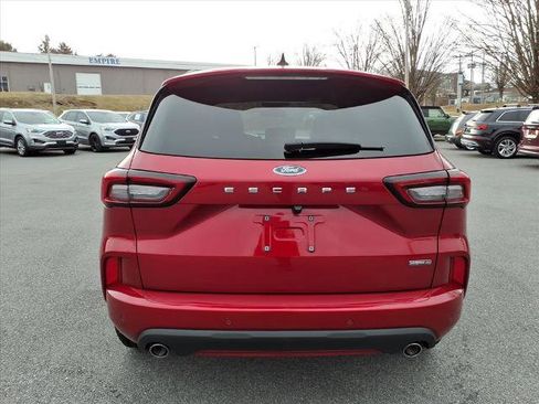Certified 2025 Ford Escape ST-Line Elite w/ Premium Technology Package AWD/4WD image 3