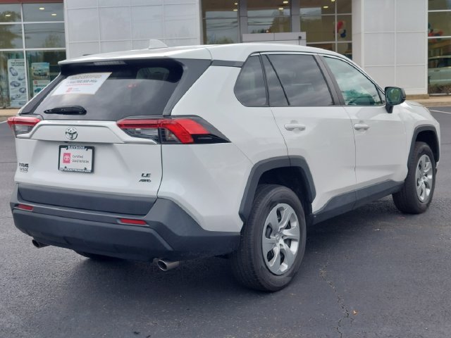 Certified 2022 Toyota RAV4 LE AWD/4WD image 43