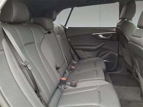 New 2026 Audi Q8 Premium Plus image 8