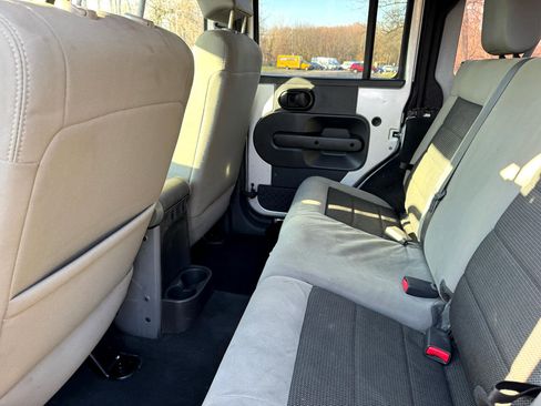Used 2008 Jeep Wrangler Unlimited X image 33