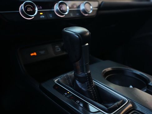 Used 2024 Honda Civic Sport image 30