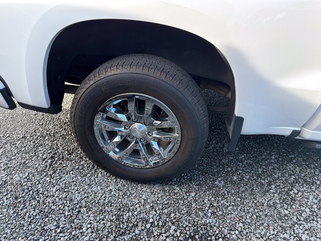Used 2024 Chevrolet Silverado 1500 RST w/ Convenience Package II AWD/4WD image 9