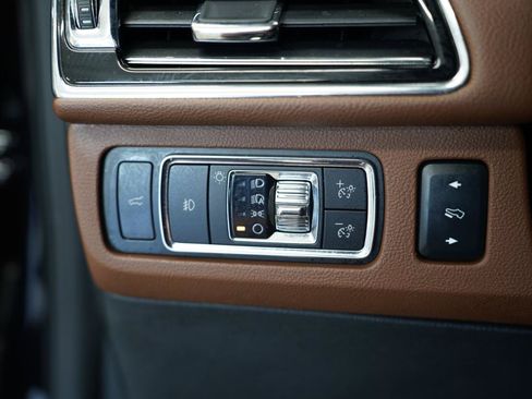 Used 2024 Lincoln Navigator L Reserve AWD/4WD image 24