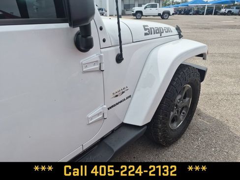 Used 2016 Jeep Wrangler Sahara w/ Connectivity Group AWD/4WD image 21