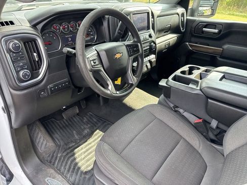 Used 2021 Chevrolet Silverado 3500 LT w/ Snow Plow Prep Package AWD/4WD image 31