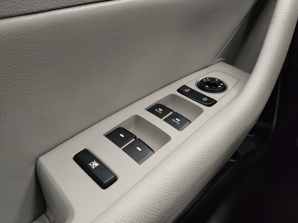 Used 2019 Hyundai Sonata SEL w/ Tech Package 02 FWD image 27