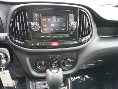 Used 2018 RAM ProMaster City Wagon FWD image 19