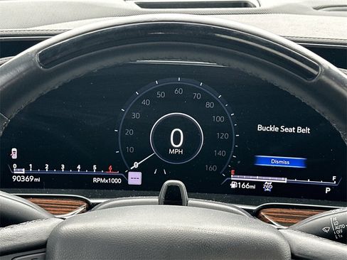 Used 2022 Cadillac Escalade ESV Premium Luxury w/ Performance Package image 40