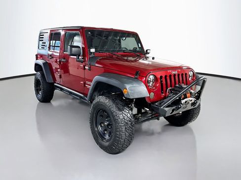 Used 2012 Jeep Wrangler Unlimited Sport AWD/4WD image 3
