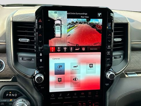 New 2025 RAM 1500 Limited image 18