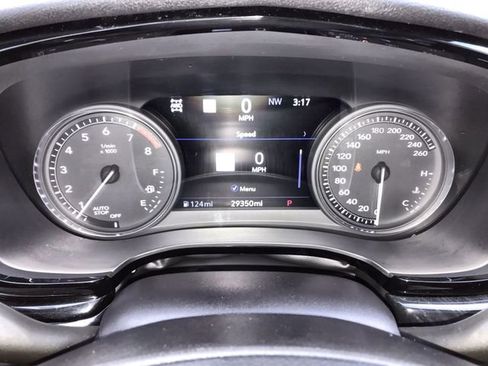 Used 2023 Cadillac XT6 Premium Luxury w/ Technology Package image 15